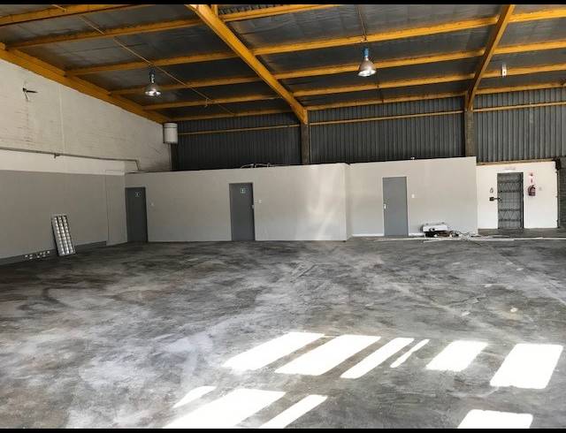 550M² FACTORY TO LET IN WESTMEAD